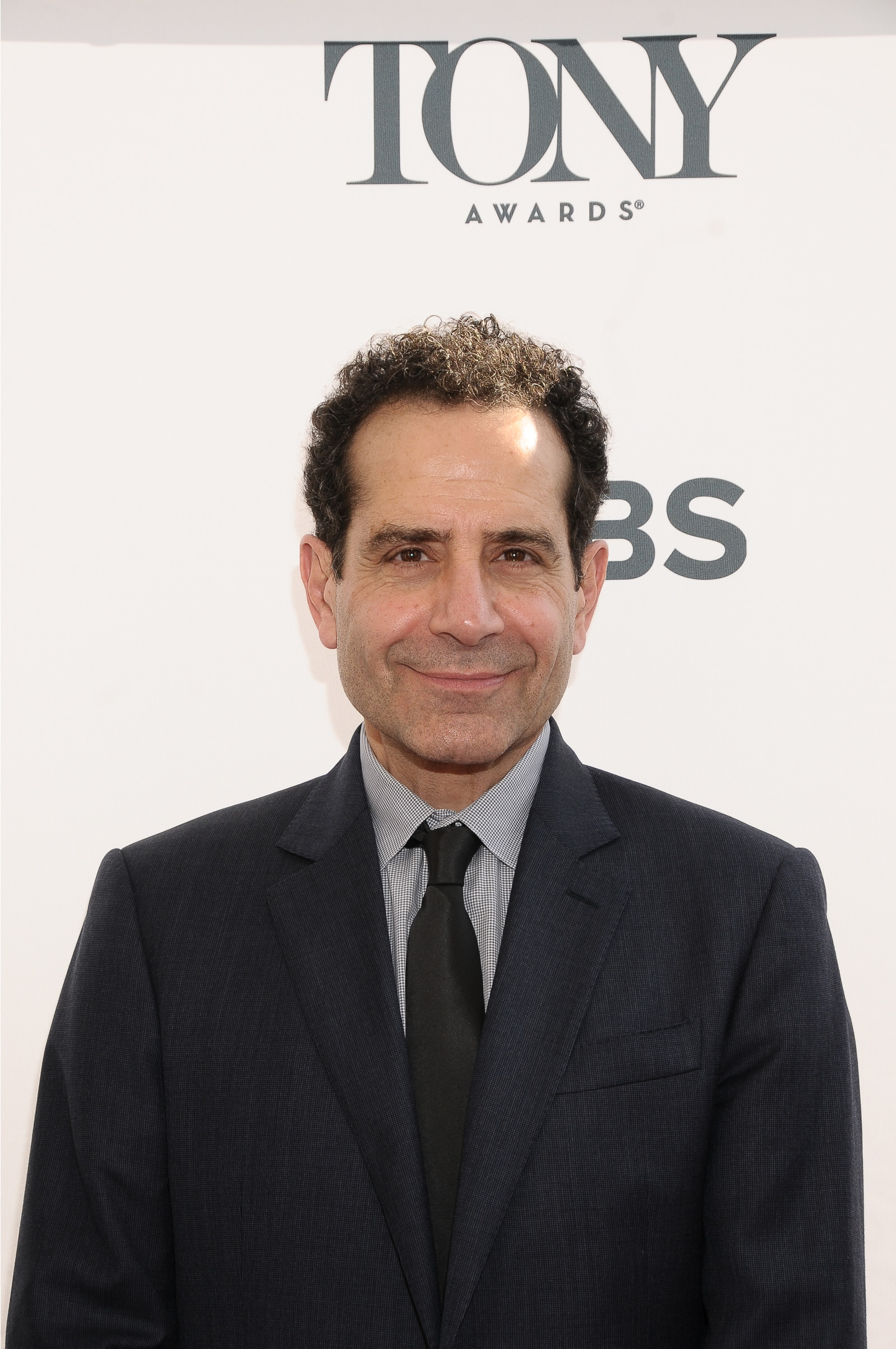 tony-shalhoub-hd-wallpaper