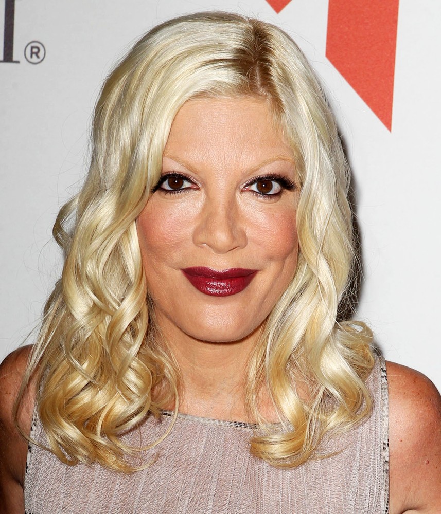 tori-spelling-party