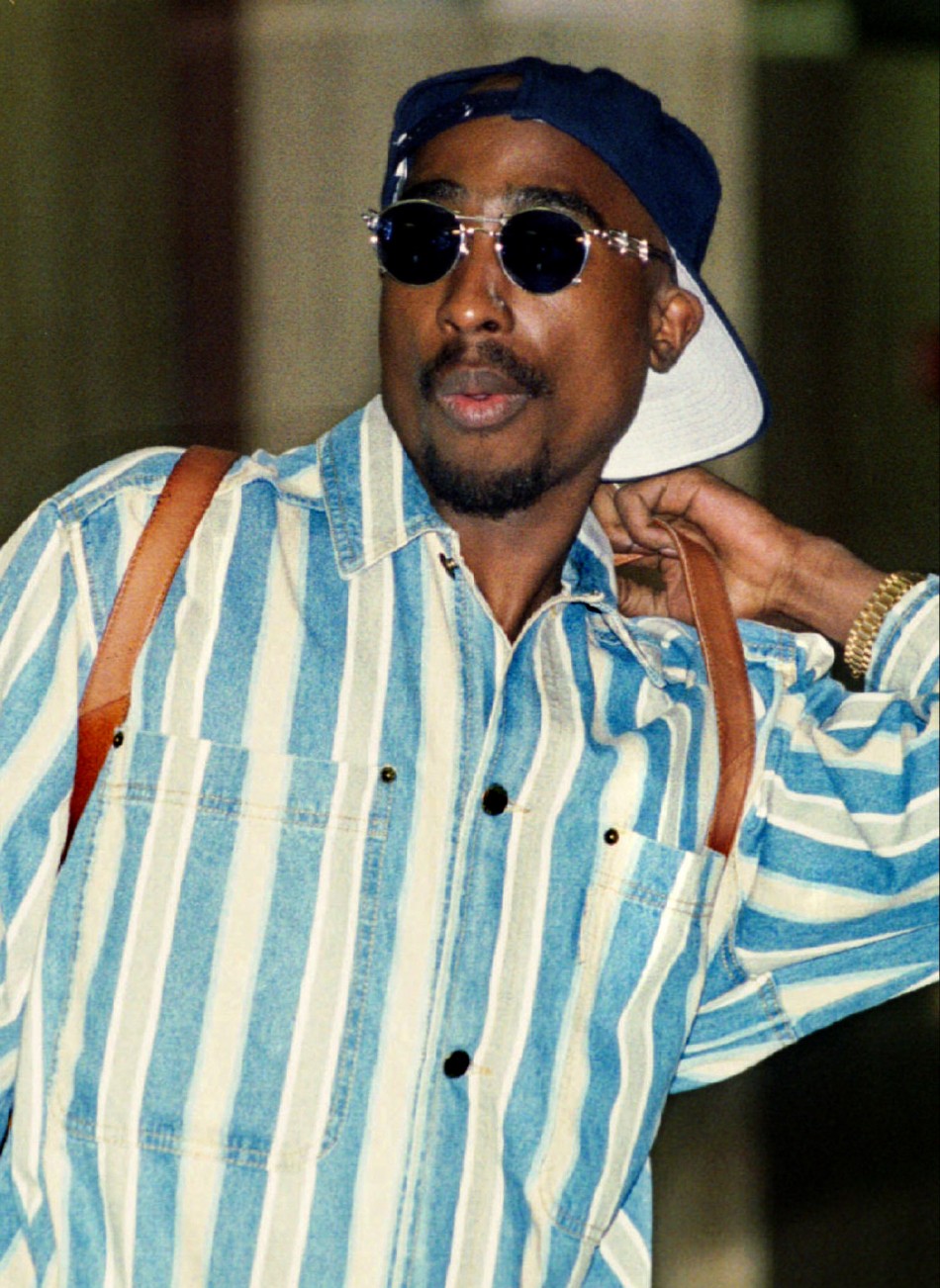 tupac-shakur-photos