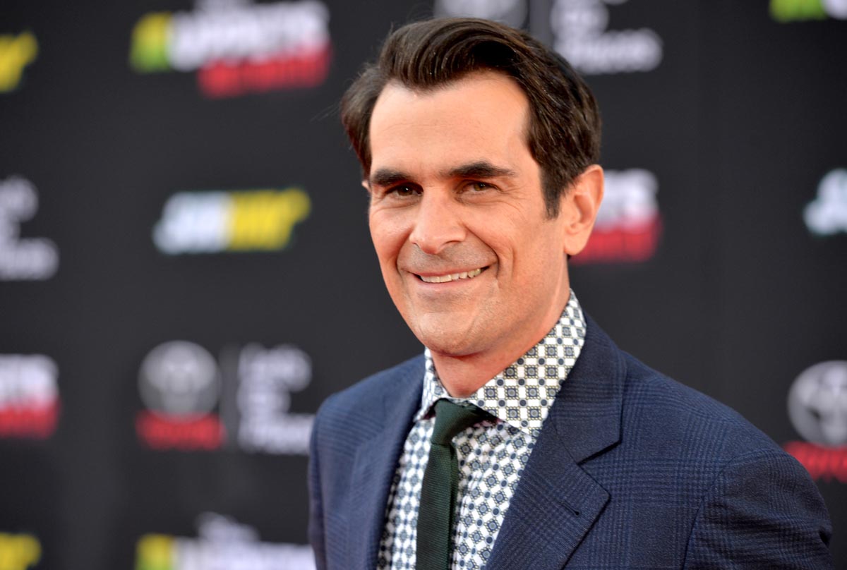 ty-burrell-wallpapers