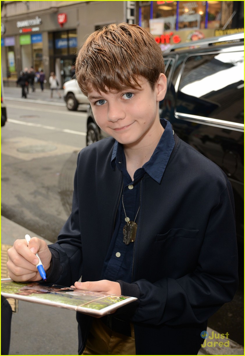 photos-of-ty-simpkins