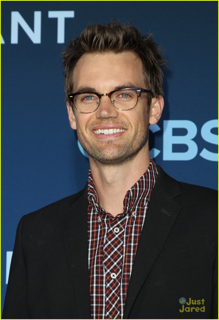 tyler-hilton-scandal