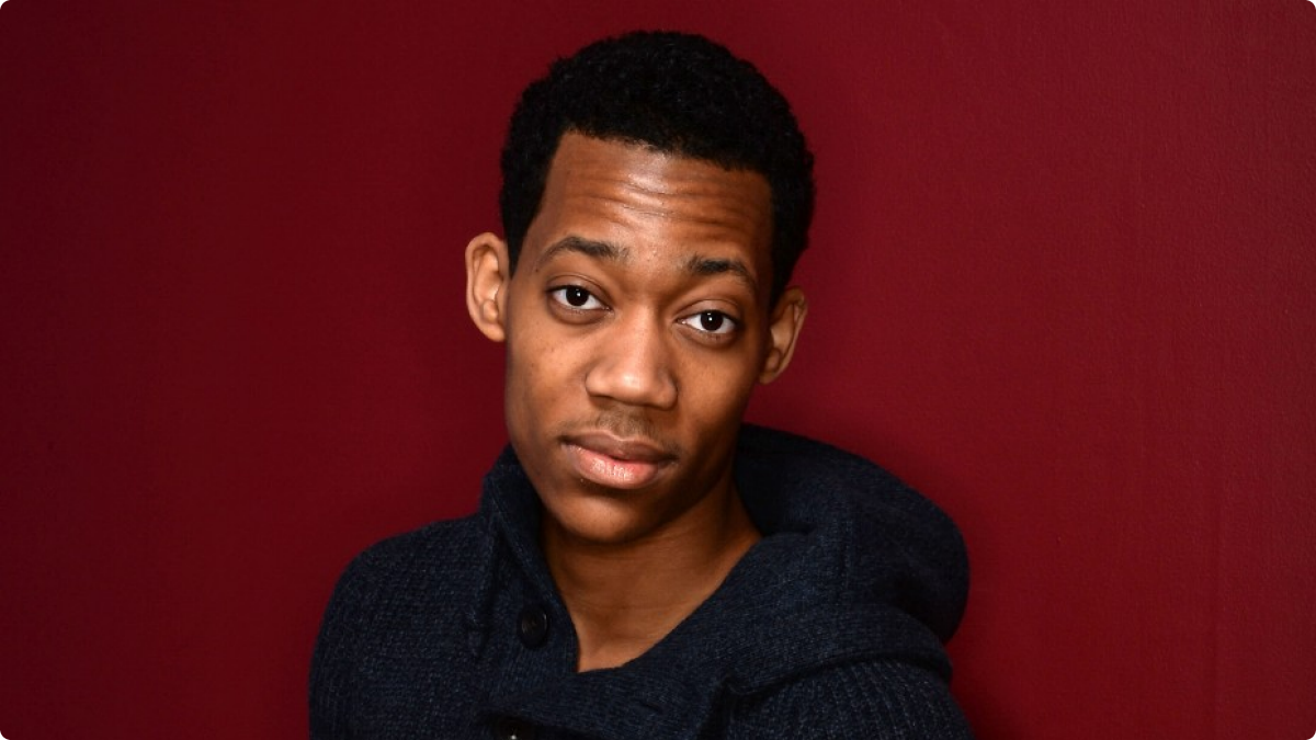 Resultado de imagem para Tyler James Williams