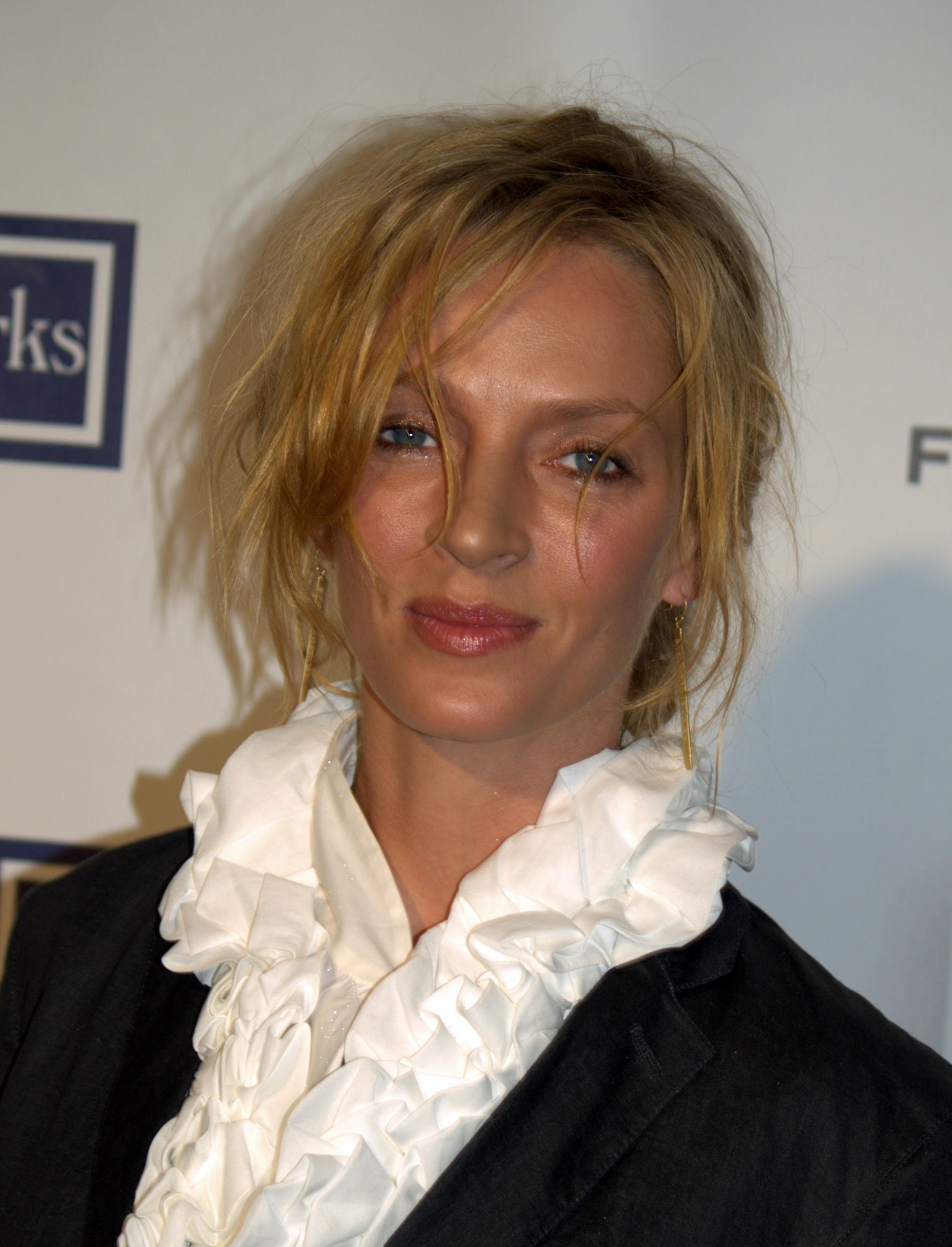 uma-thurman-net-worth