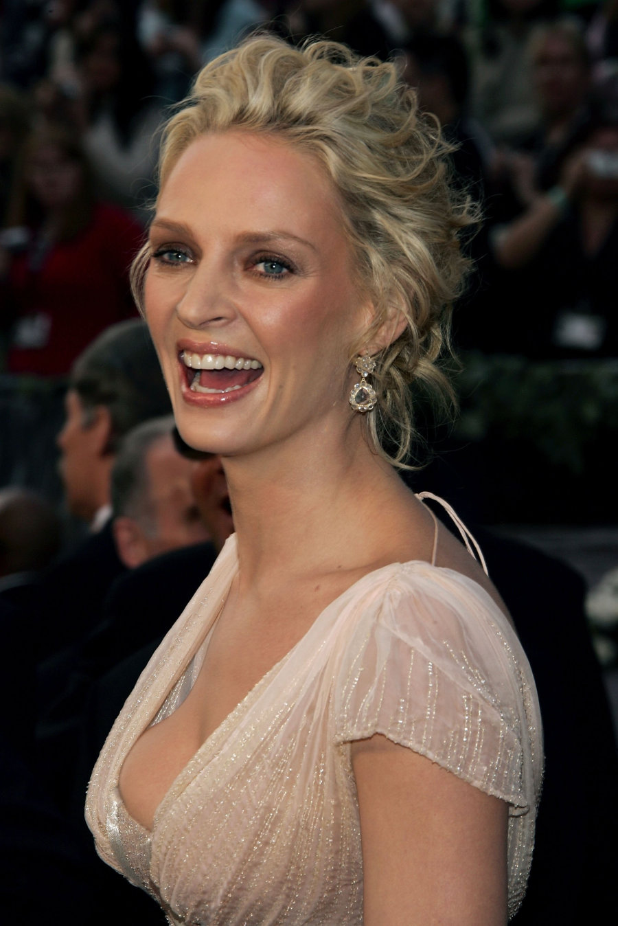 uma-thurman-wedding