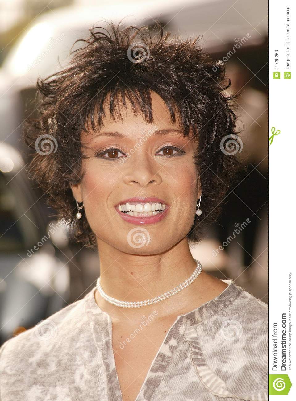 valarie-pettiford-images