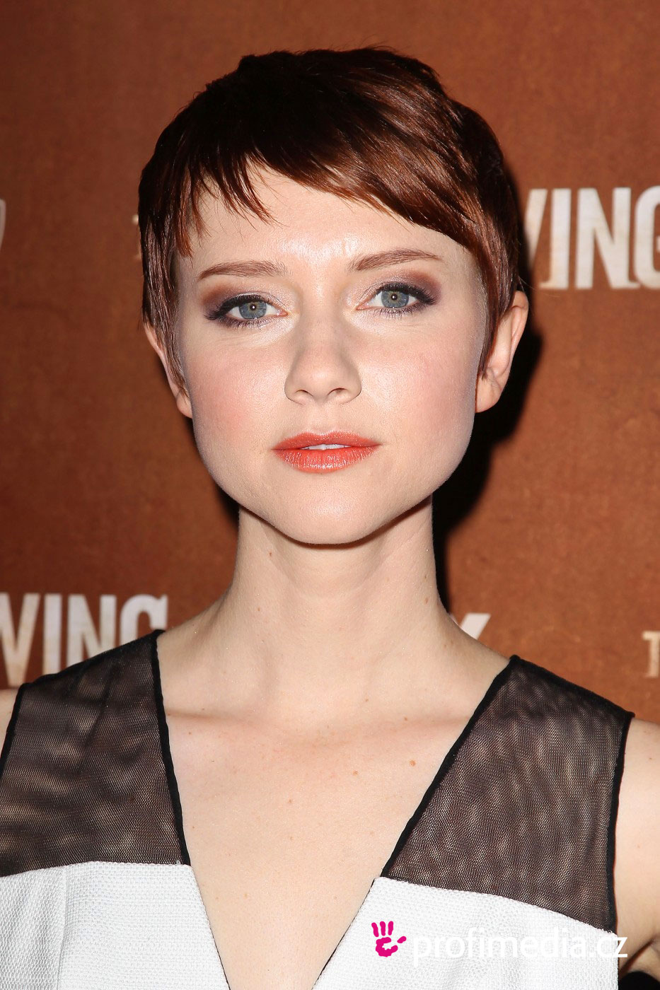 valorie-curry-images