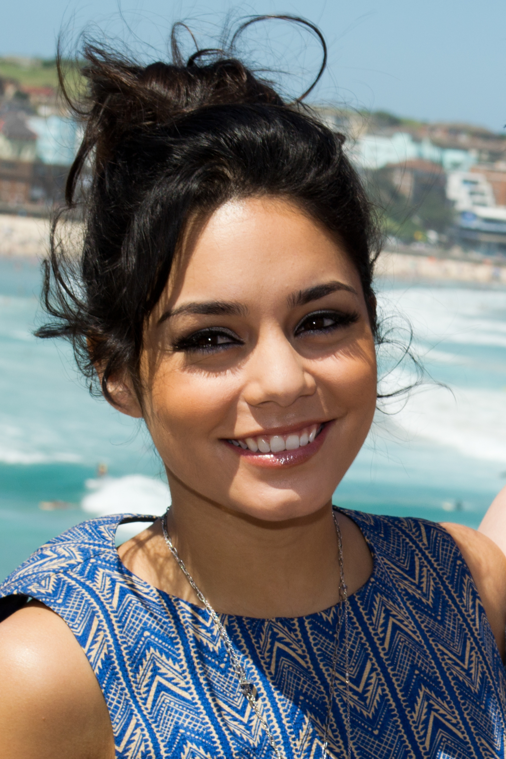 vanessa-hudgens-2015