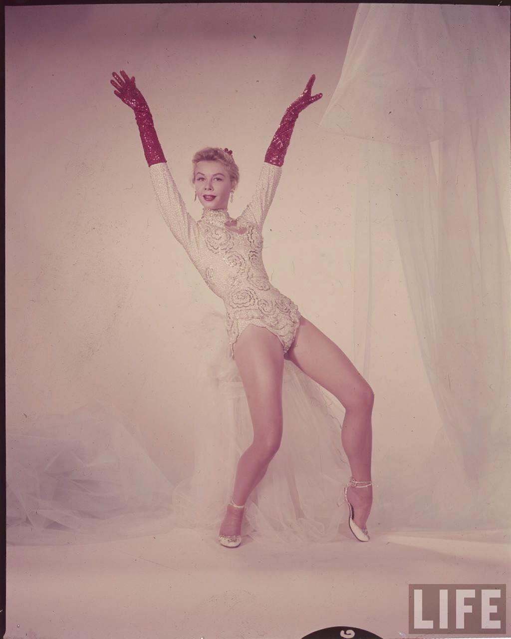Photos of vera ellen