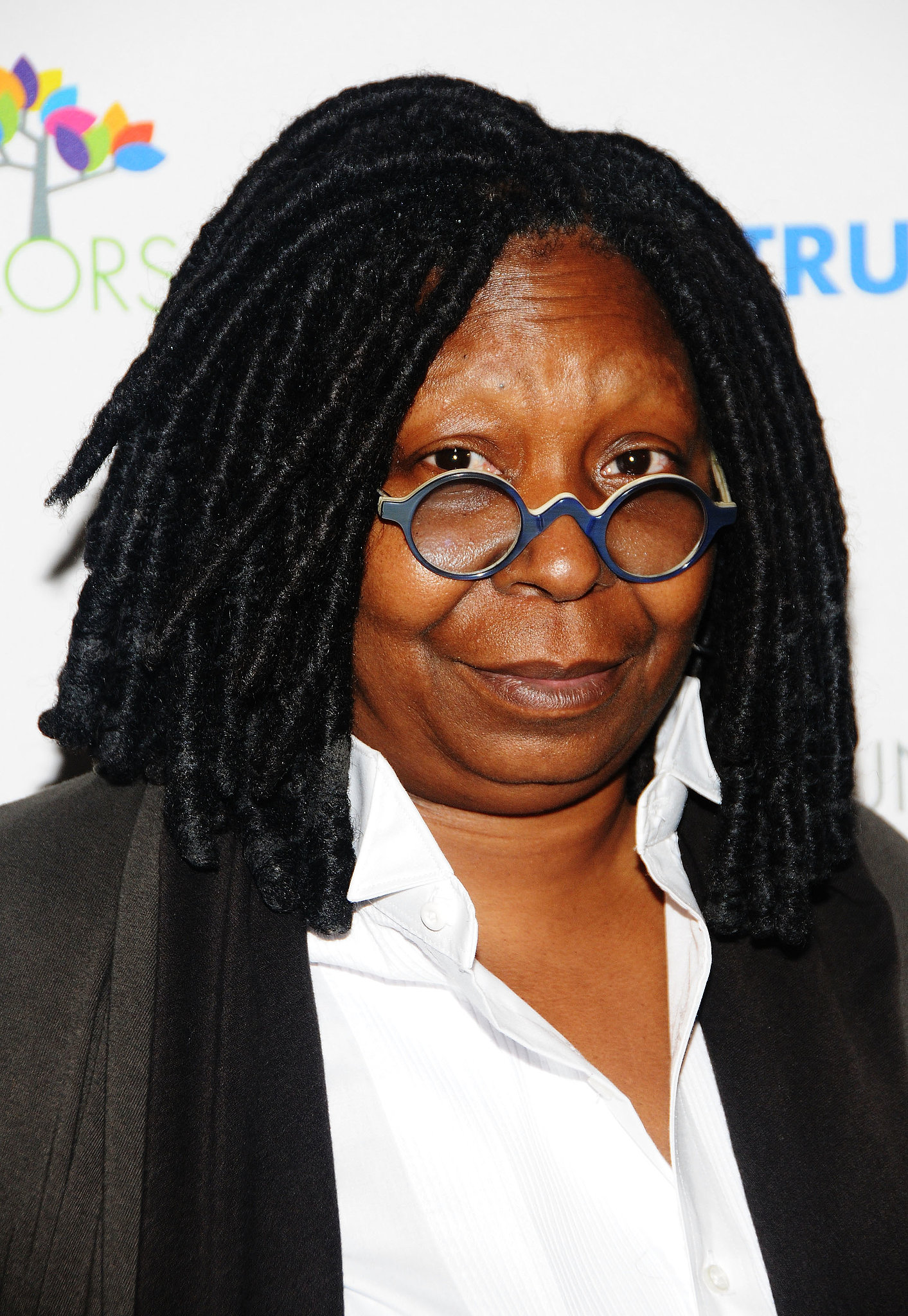 whoopi-goldberg-hd-wallpaper