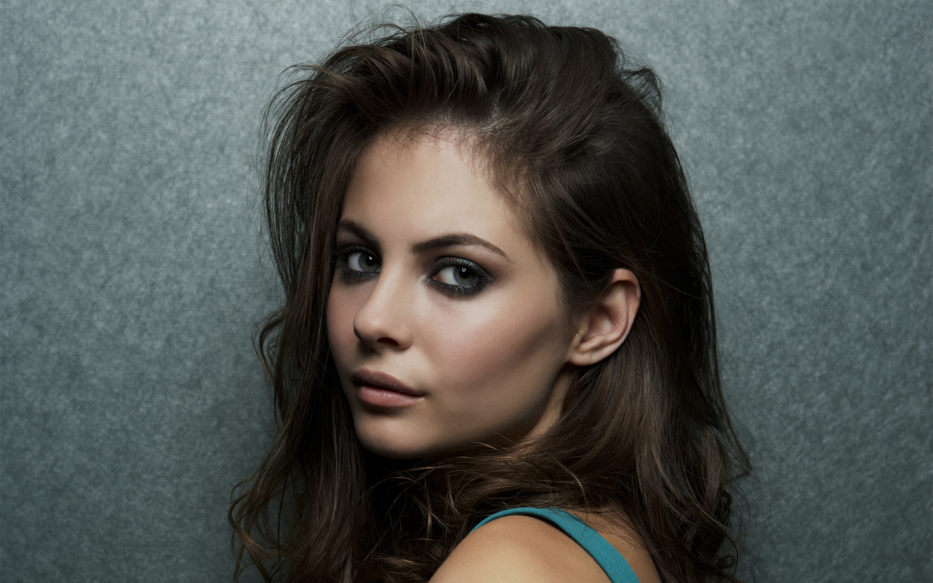 willa-holland-2015