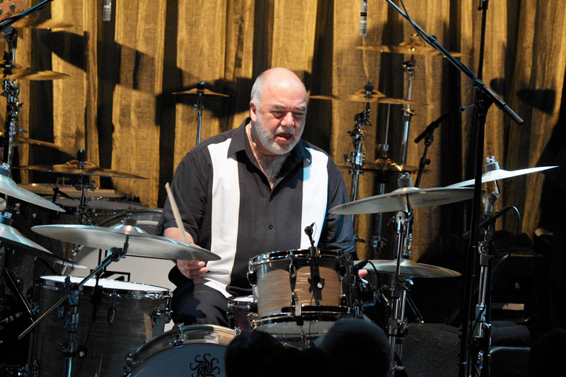 willie-hall-drummer-images