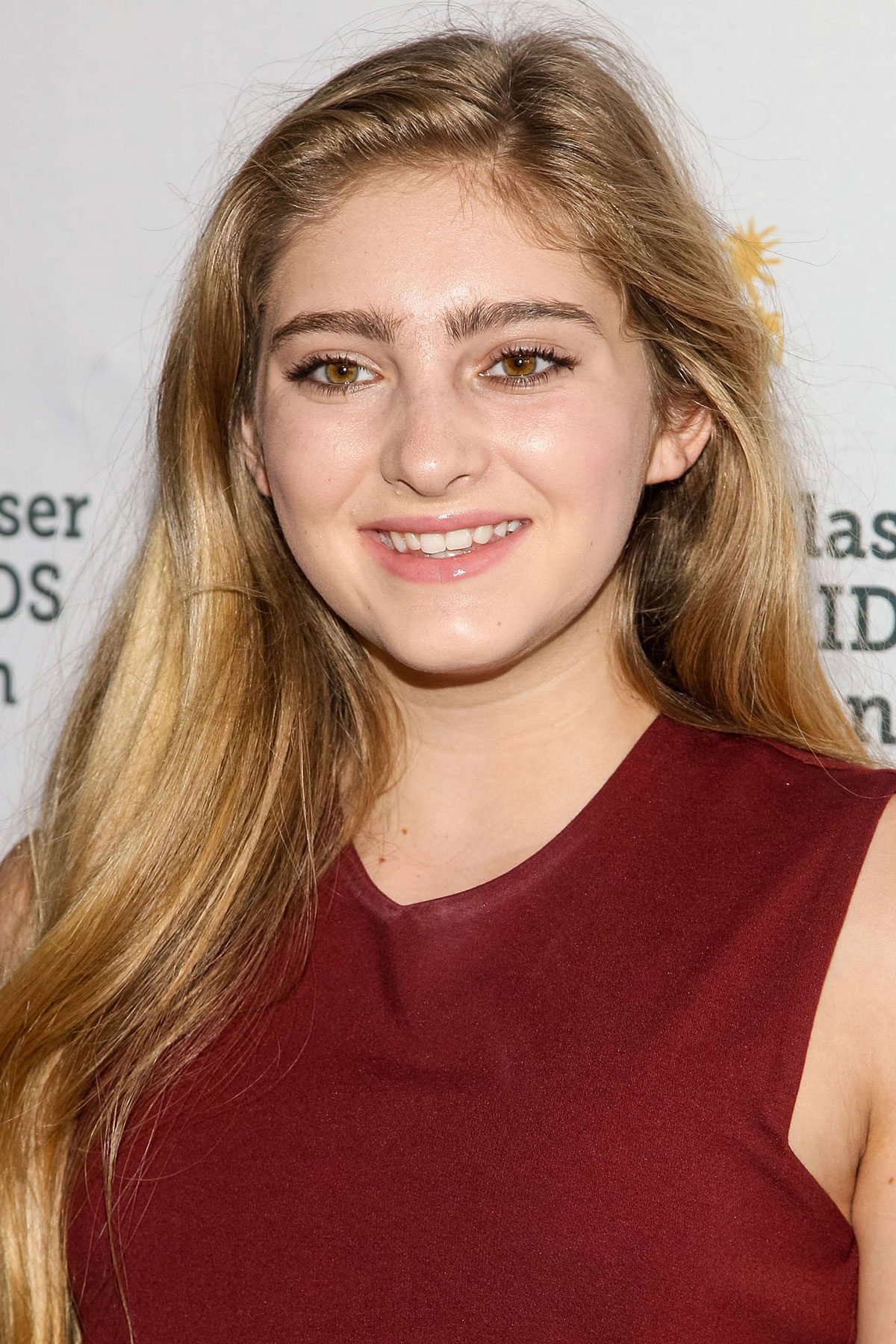 best-pictures-of-willow-shields