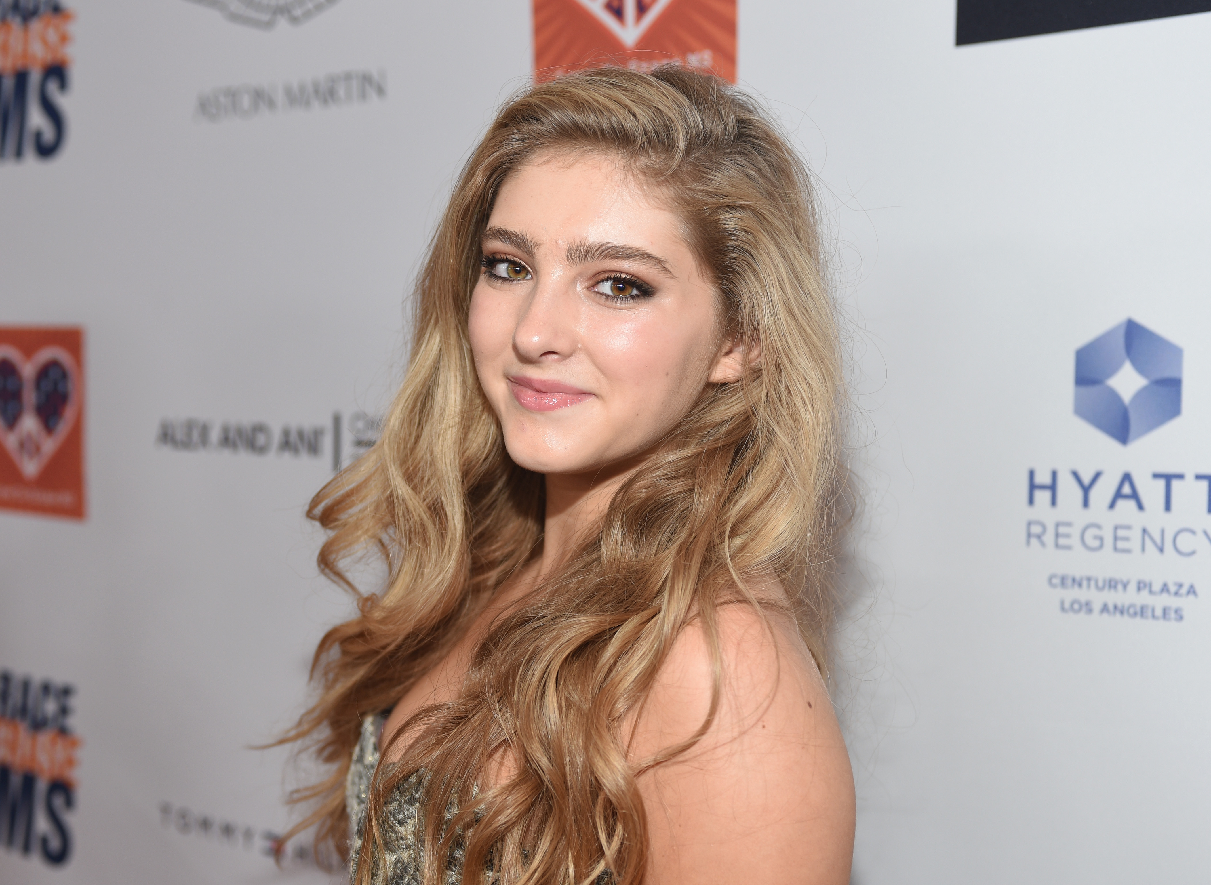 willow-shields-kids