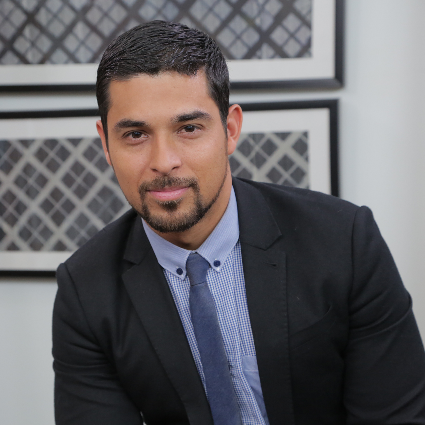 wilmer-valderrama-photos