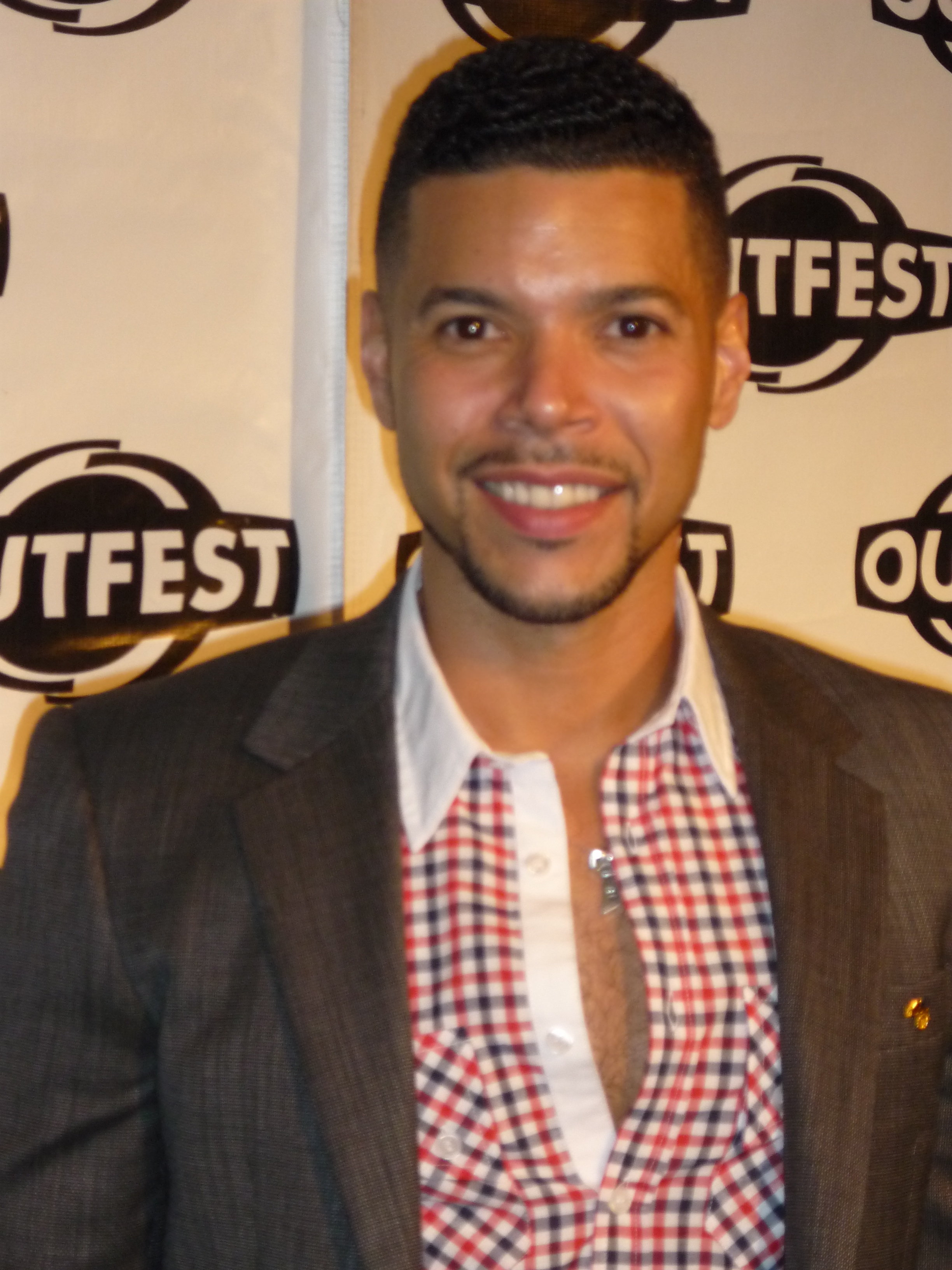 best-pictures-of-wilson-cruz