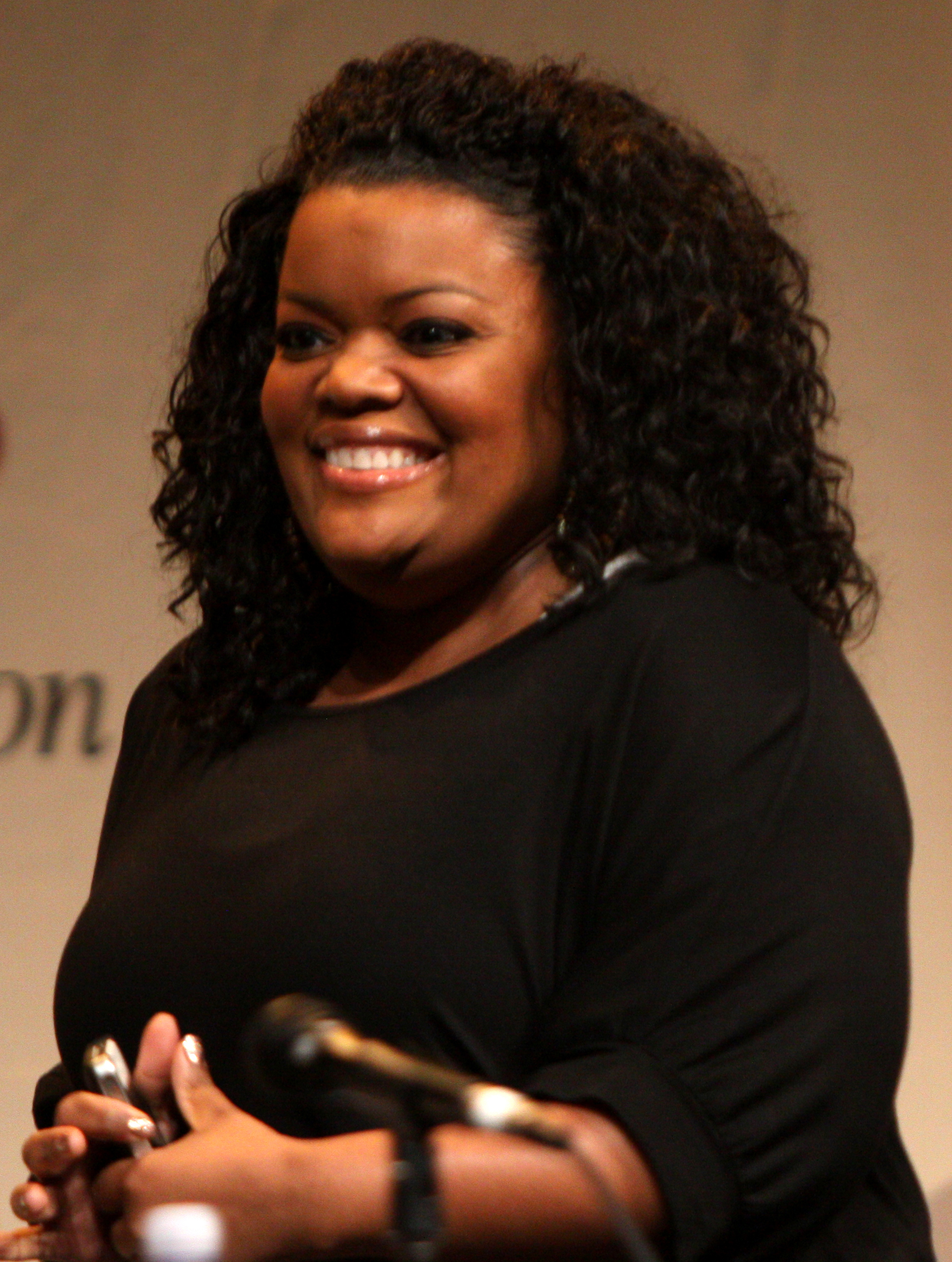 yvette-nicole-brown-wallpapers