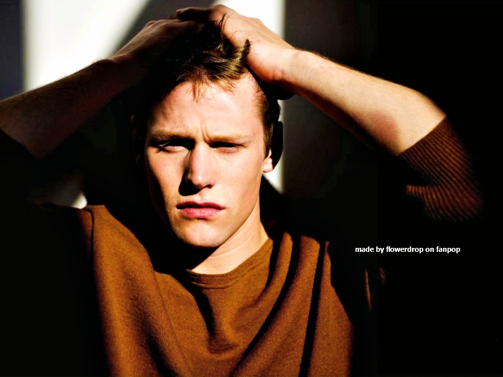 zach-roerig-wallpaper