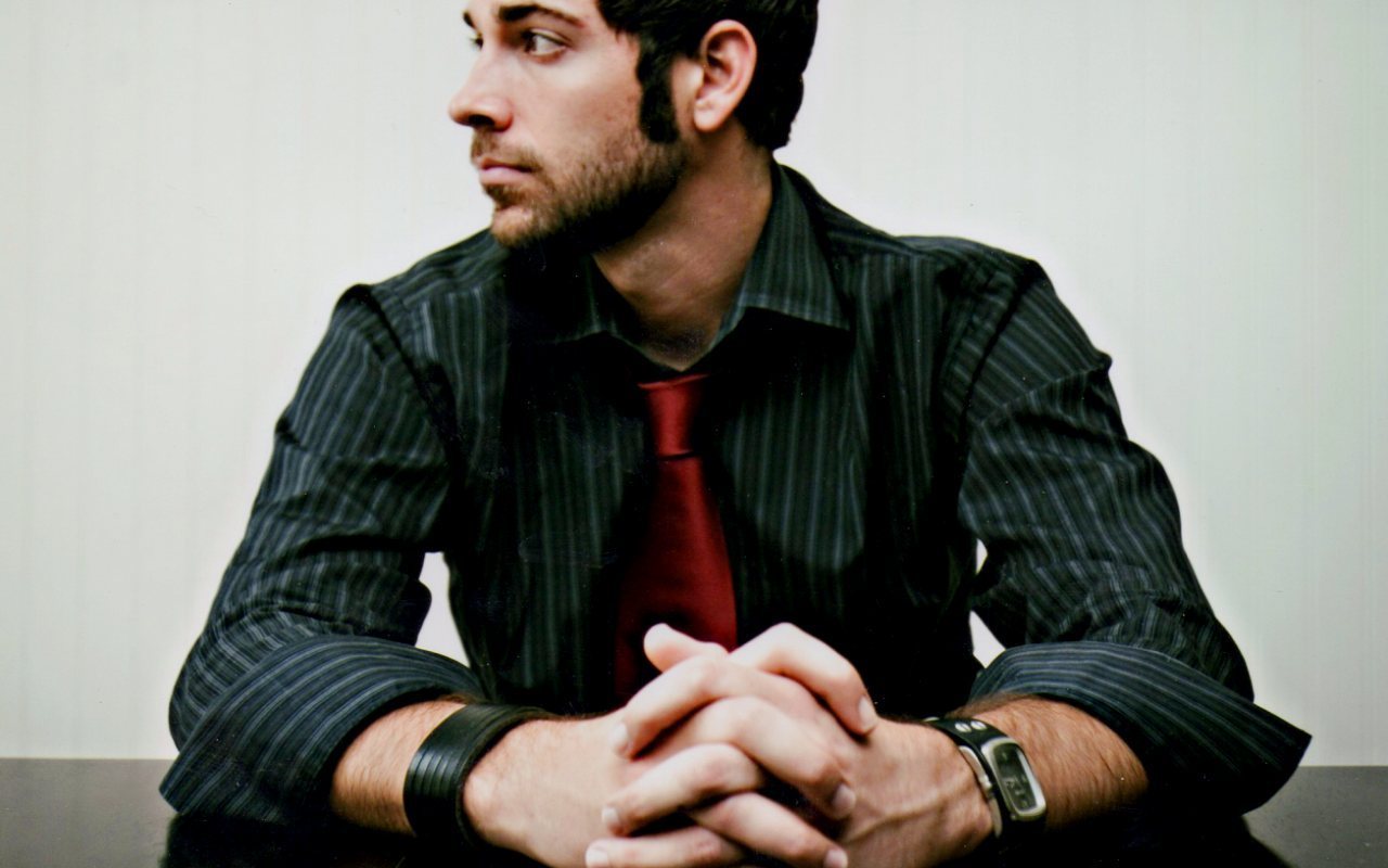 pictures-of-zachary-levi