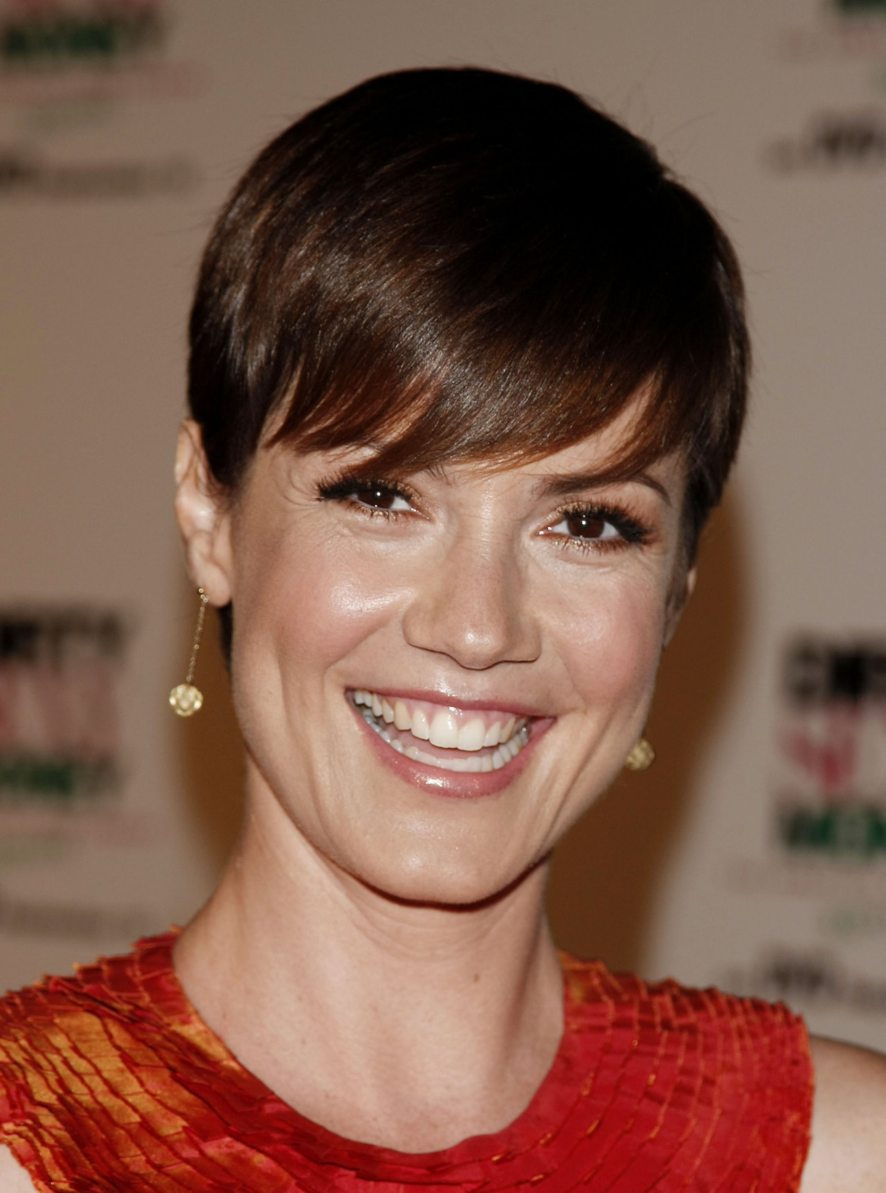 zoe-mclellan-2015