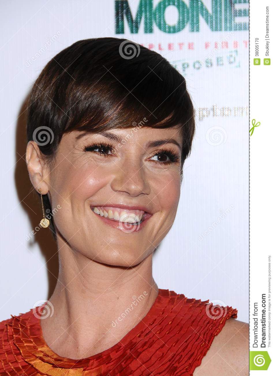 zoe-mclellan-gossip