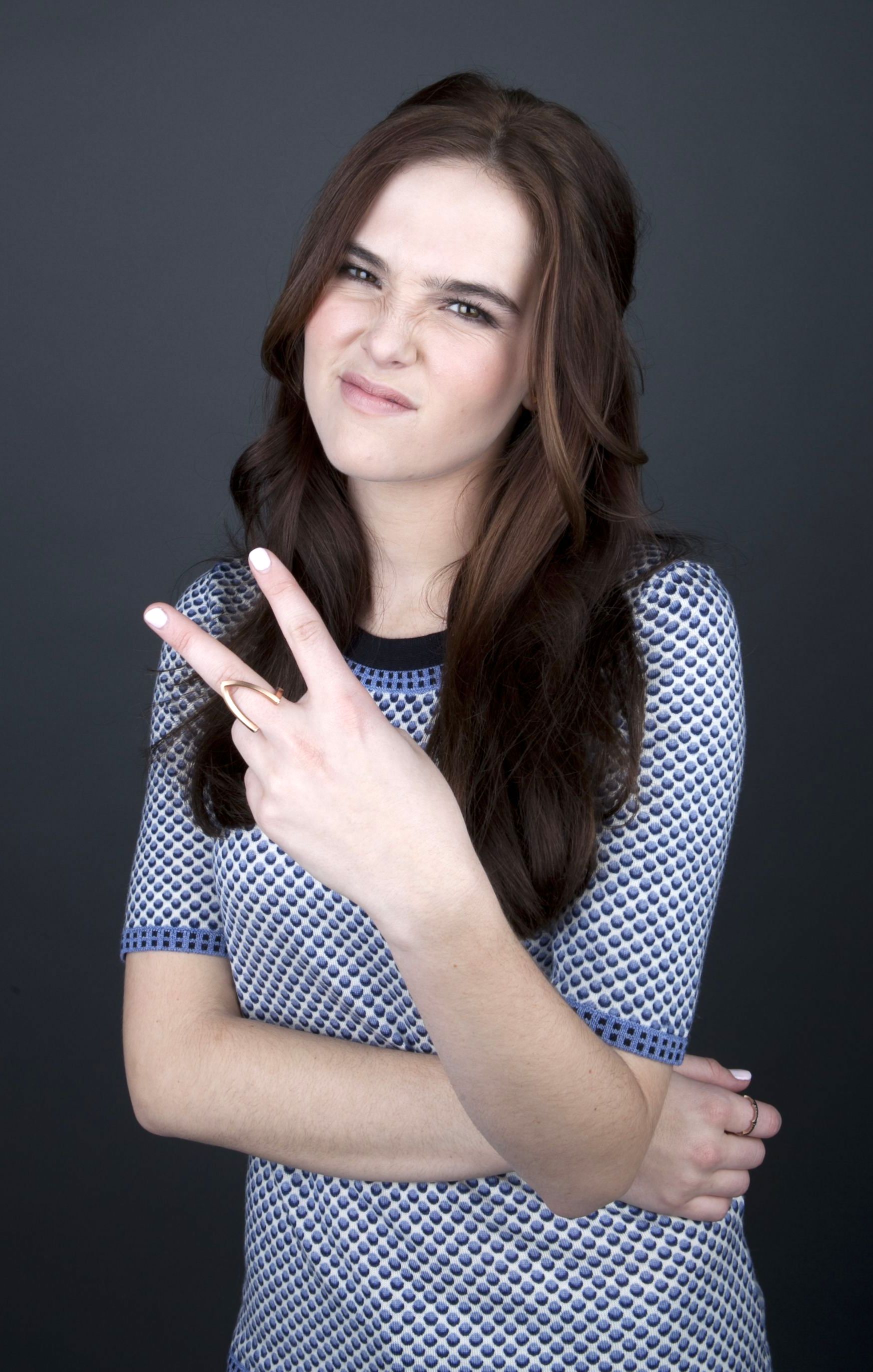 zoey-deutch-house