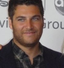 Adam Pally's picture