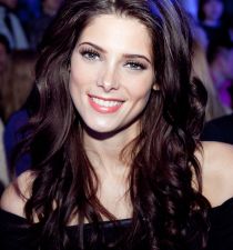 Ashley Greene's picture