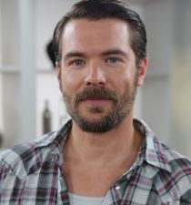 Charlie Weber (actor)'s picture