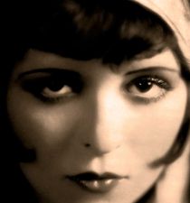 Clara Bow's picture