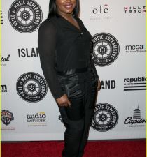 Ester Dean's picture