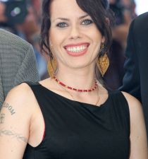 Fairuza Balk's picture