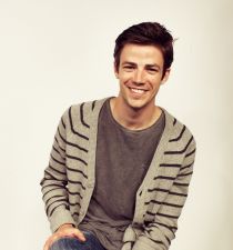 Grant Gustin's picture