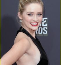 Greer Grammer's picture