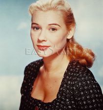 Hope Lange's picture