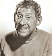 Jack Gilford's picture