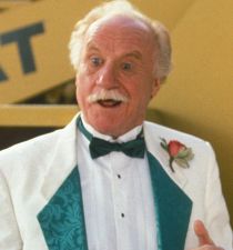 Jack Warden's picture