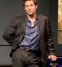 Jamie Bamber's picture