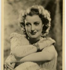 Jeanette MacDonald's picture