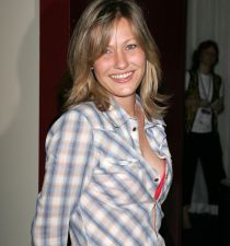 Joey Lauren Adams's picture