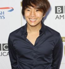 Justin Chon's picture