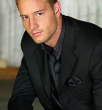 Justin Hartley's picture