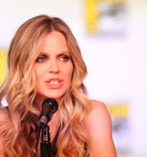 Kristin Bauer van Straten's picture