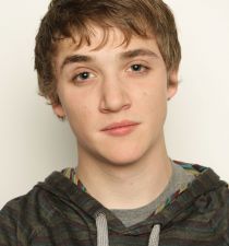 Kyle Gallner's picture