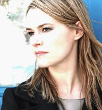 Leisha Hailey's picture