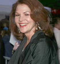 Lois Chiles's picture