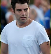 Max Greenfield's picture