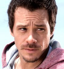 Michael Raymond-James's picture