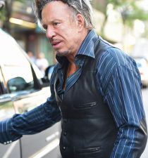 Mickey Rourke's picture