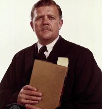 Pat Hingle's picture